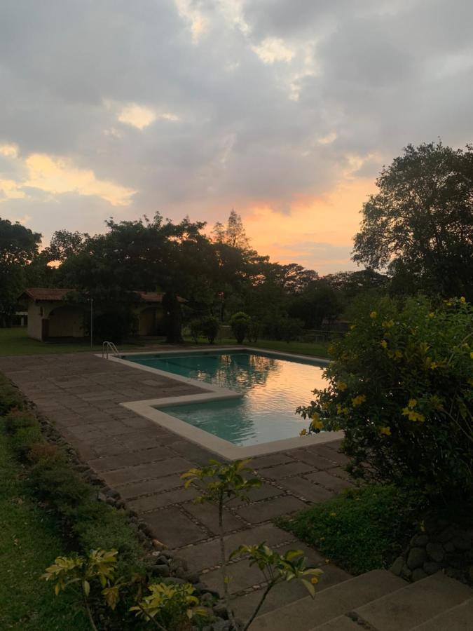 Hermoso Apartamento Cerca Del Aeropuerto San Antonio De Belen Luaran gambar